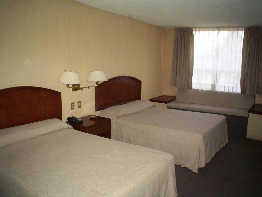 Motel La Fortuna Fresnillo Room photo